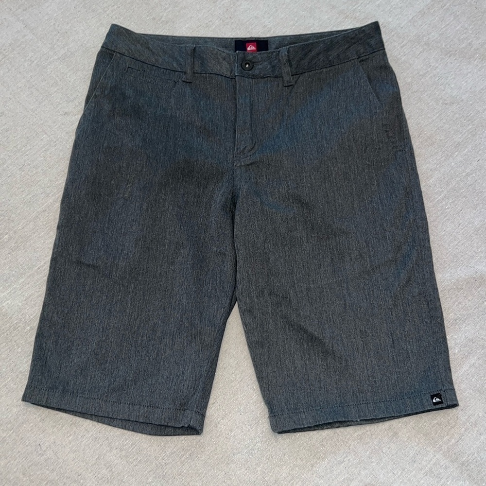 QUICKSILVER Shorts, Silver Gray, Flat Front, Size 29